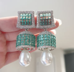 Stunning Sea Green Earrings