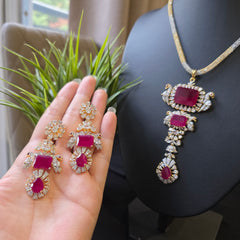 Elanor - Gold Ruby Pendant Set with Earrings