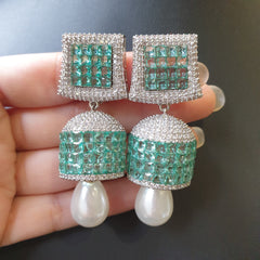 Stunning Sea Green Earrings