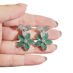 Stunning Emerald Green Earrings