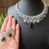 Siniha - Bespoke Emerald Green Necklace Set with Earrings