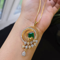 Zoe - Emerald Gold Pendant Set with Earrings