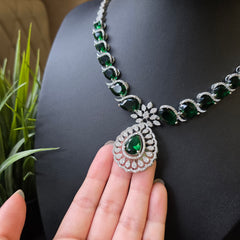 Mirca - Bespoke Emerald Green Necklace Set with Earrings