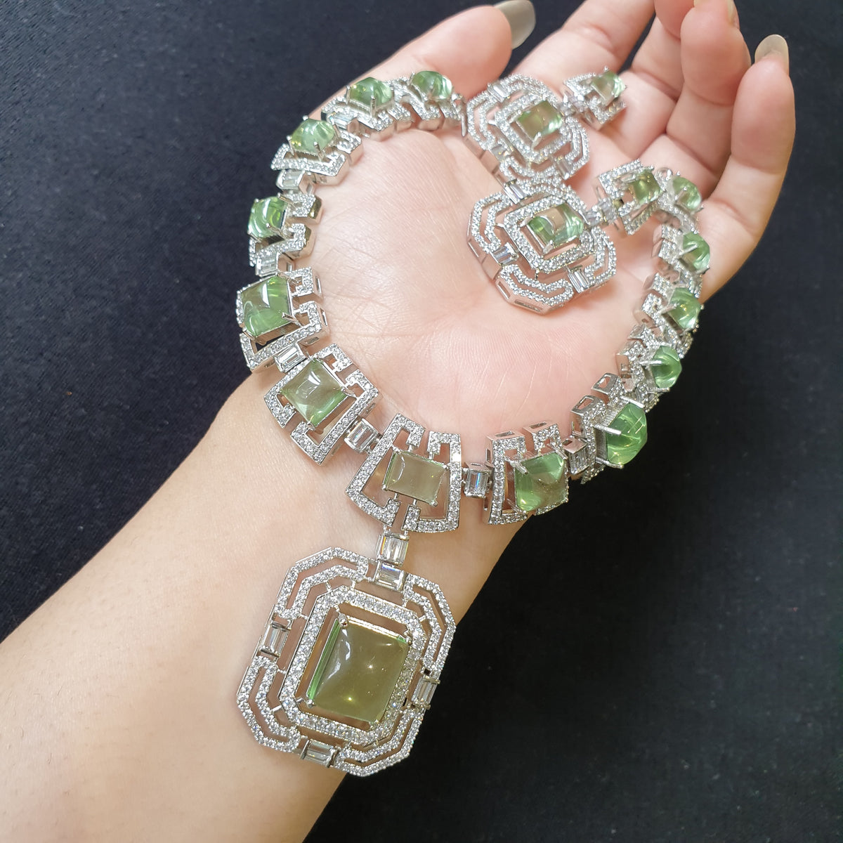 Olive Quartz Necklace Set