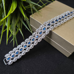 Izy - Stunning Sapphires Blue Bracelet