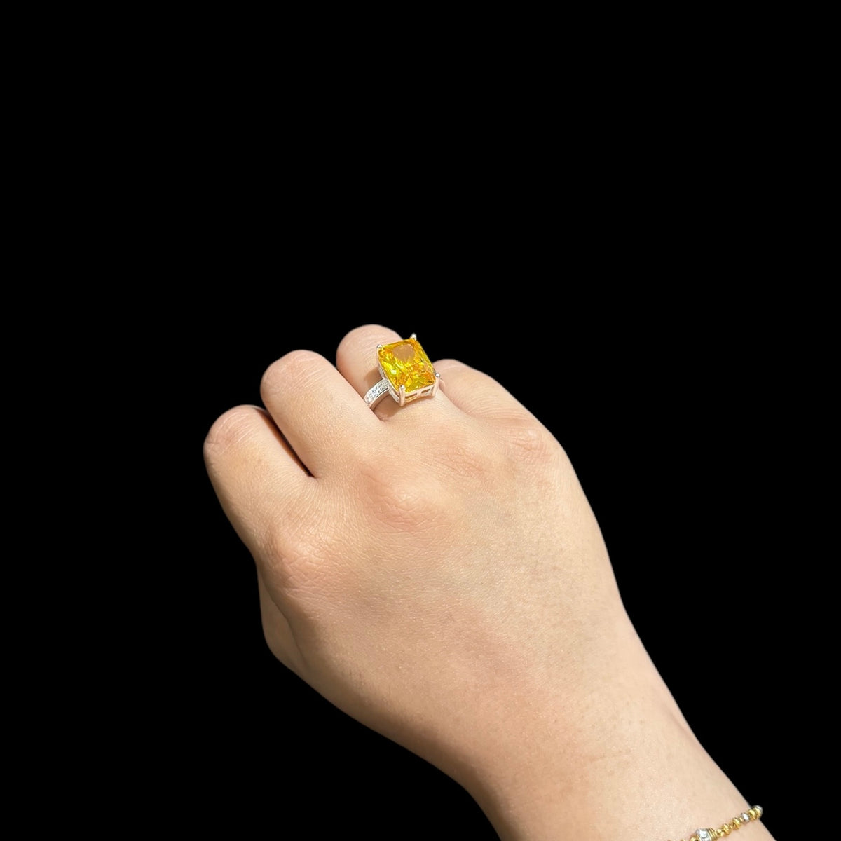 925 Silver Womens Ring With Lab Made Yellow Citrine (Size: P)