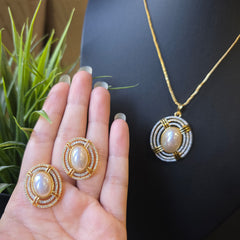 Tessa - Timeless Pearl Gold Pendant Set with Earrings