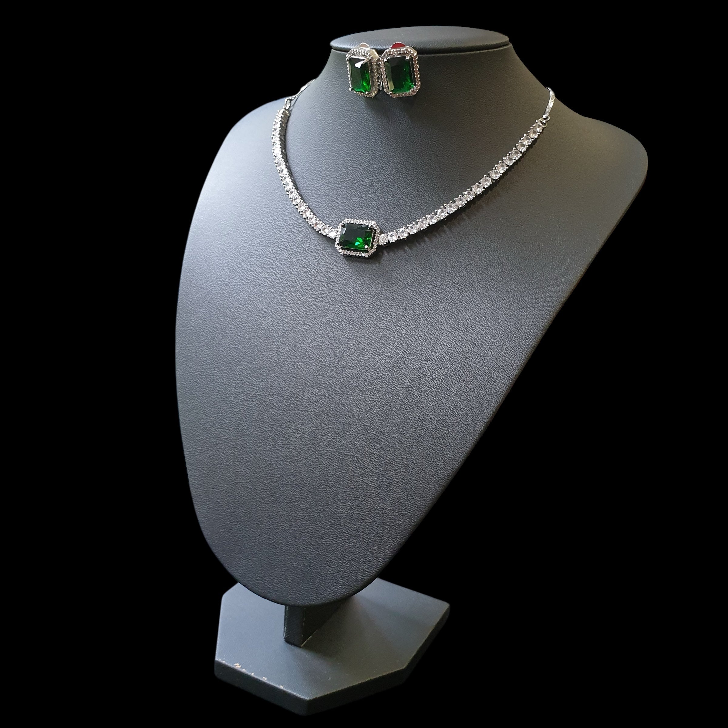 Emerald Green Necklace Set