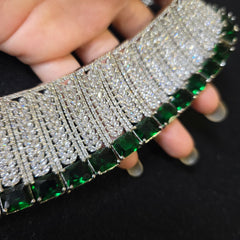 Zeen - Emerald Green Choker Set