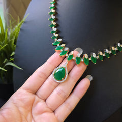 Gina - Gold Emerald Necklace Set with Earrings
