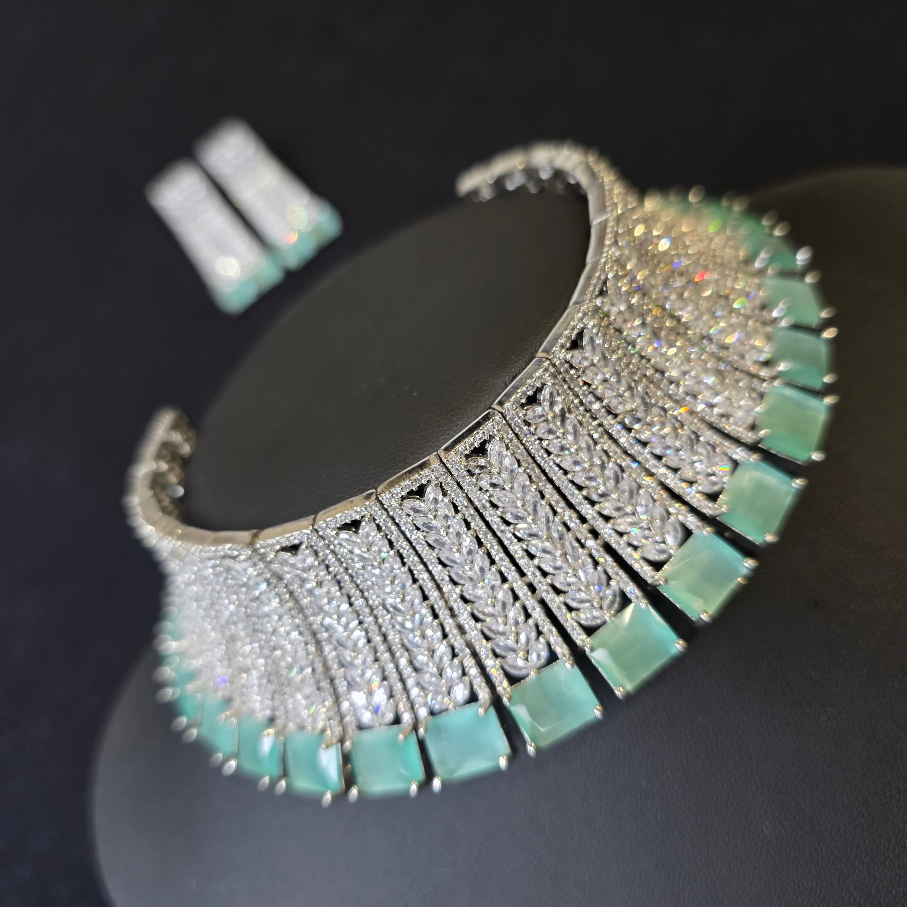 Stunning Mint Quartz Choker Set