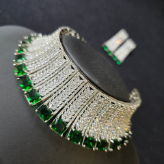 Zeen - Emerald Green Choker Set