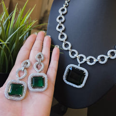 Ella - Emerald Green Necklace Set With Earrings