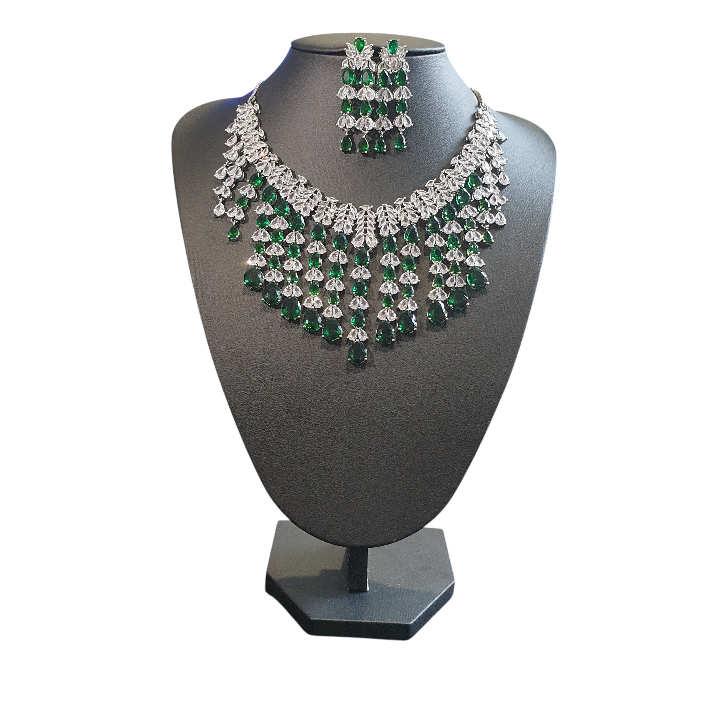 Stunning Emerald Green Bridal Set