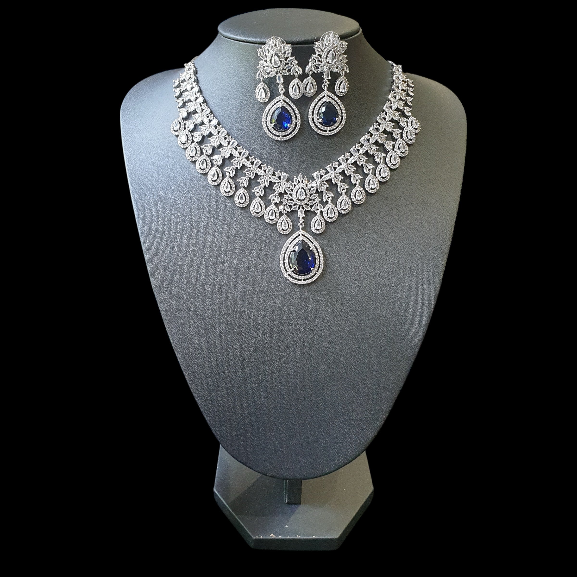 Blue Sapphire Necklace Set