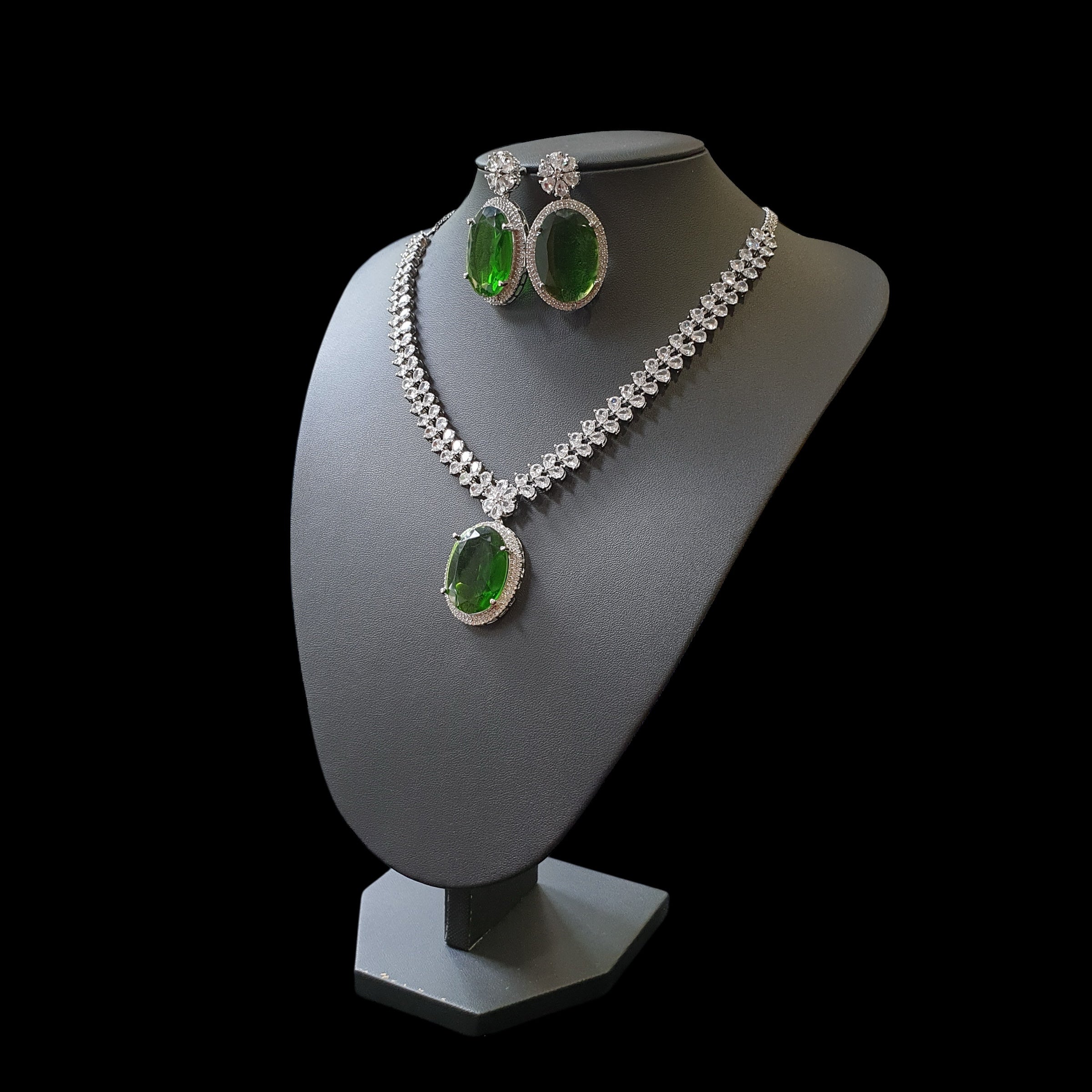 Peridot Green Necklace Set