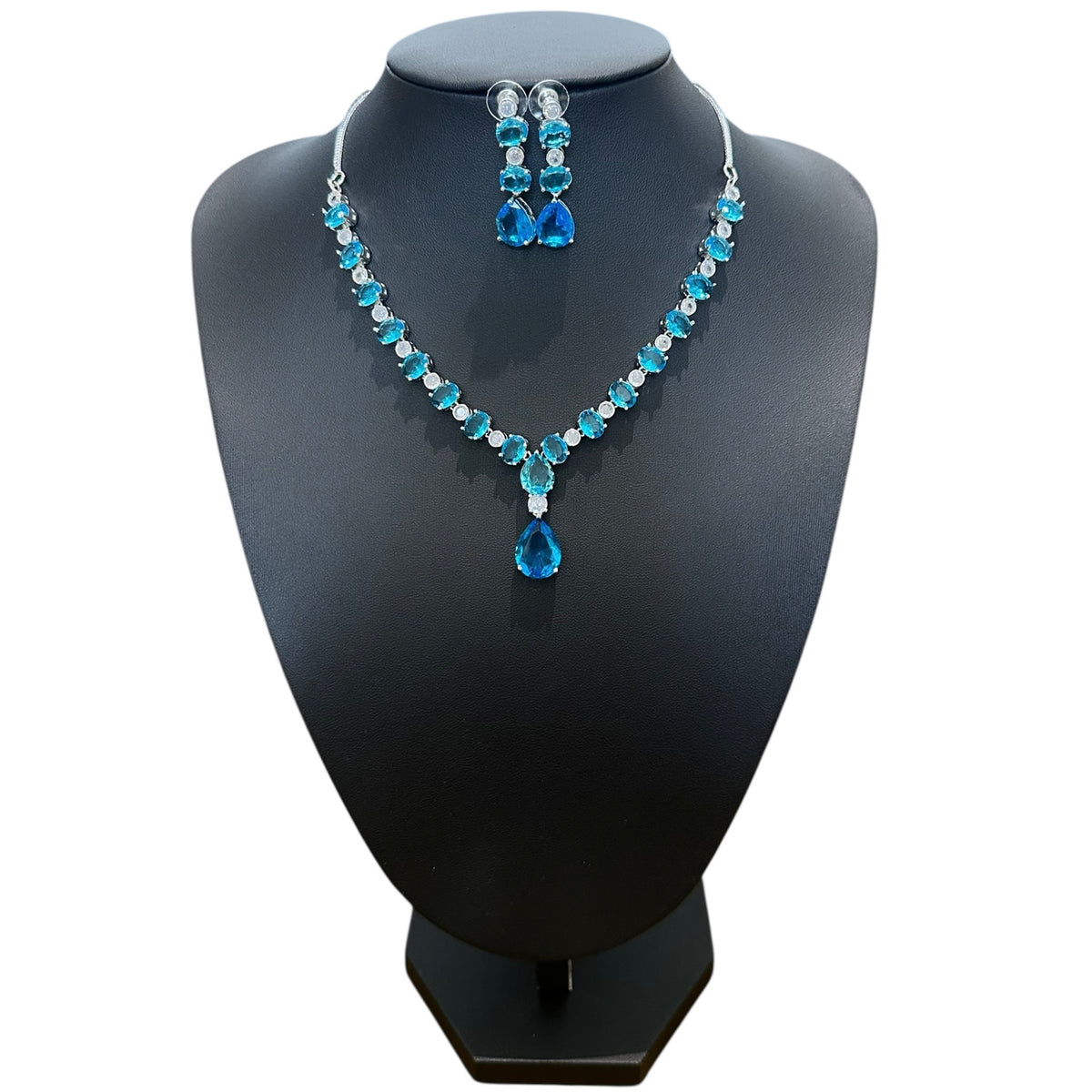 Aqua Blue Topaz Necklace Set