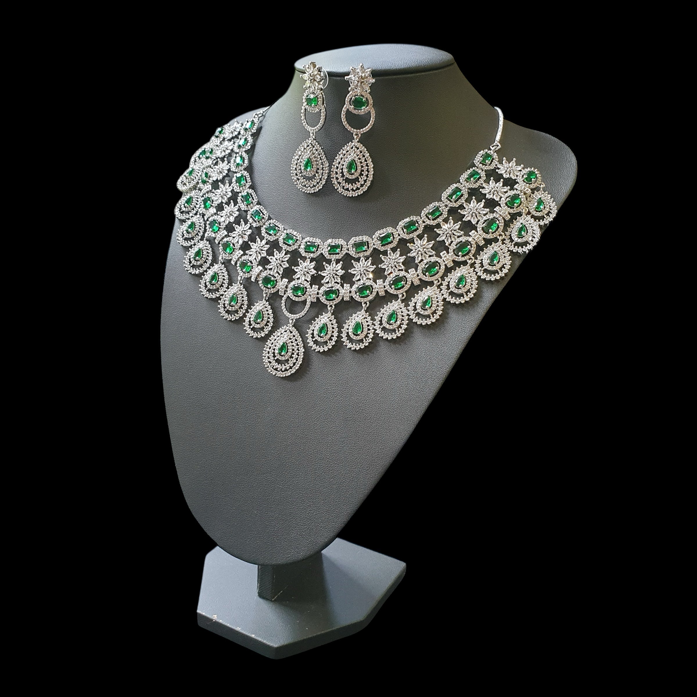 Emerald Green Necklace Set