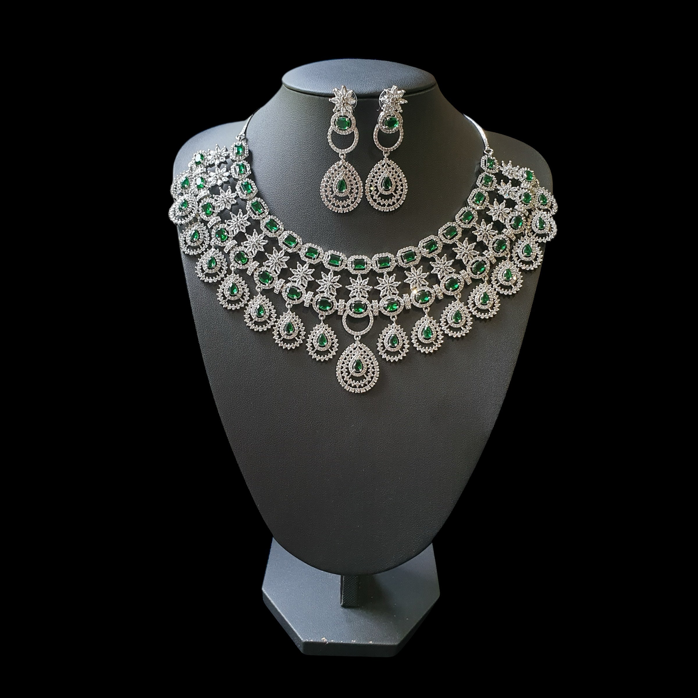 Emerald Green Necklace Set