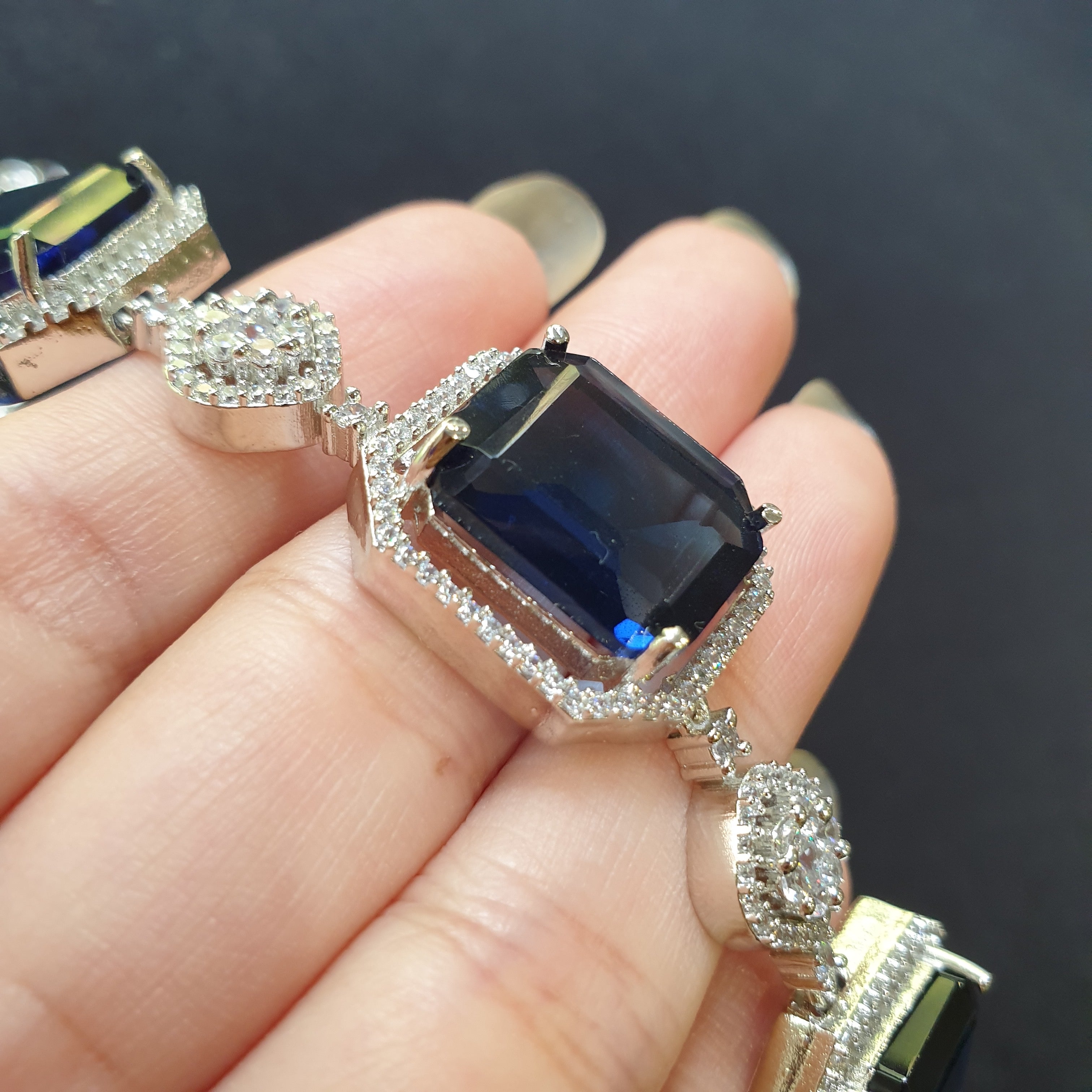 Blue Sapphires Necklace Set