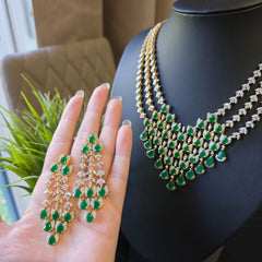Lina - Emerald Gold Necklace Set