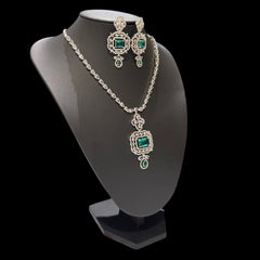 Light Green Topaz Necklace Set