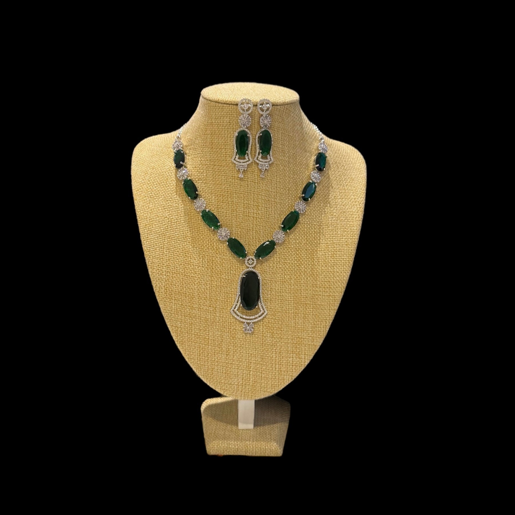 Emerald Green Necklace Set