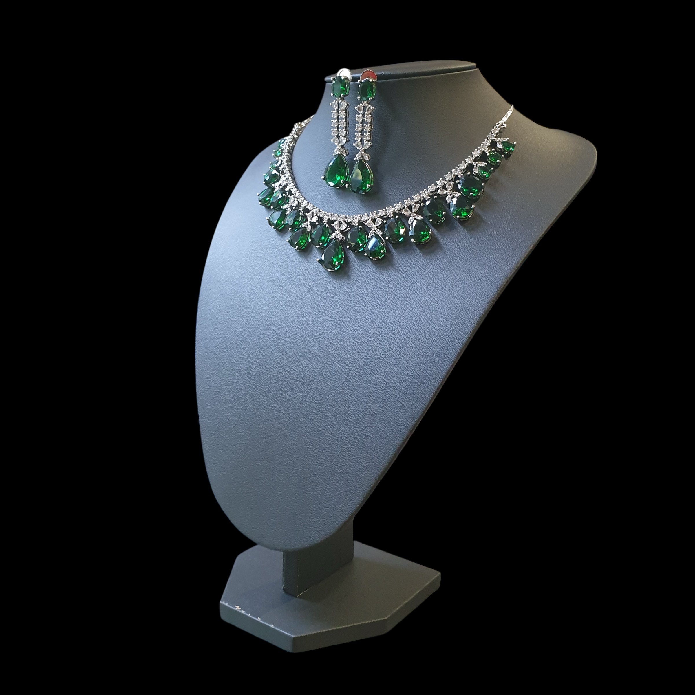 Emerald Green Necklace Set