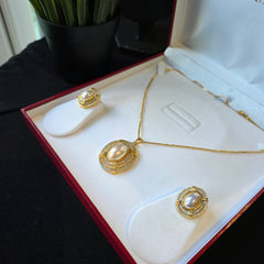 Tessa - Timeless Pearl Gold Pendant Set with Earrings