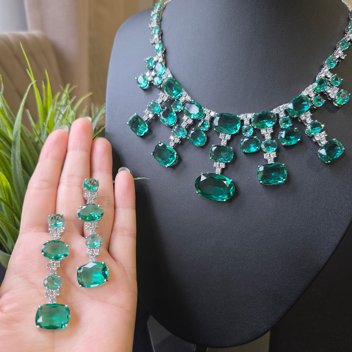 Siara - Bespoke Emerald & CZ Necklace Set with Earrings