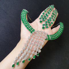 Stunning Emerald Green Necklace Set