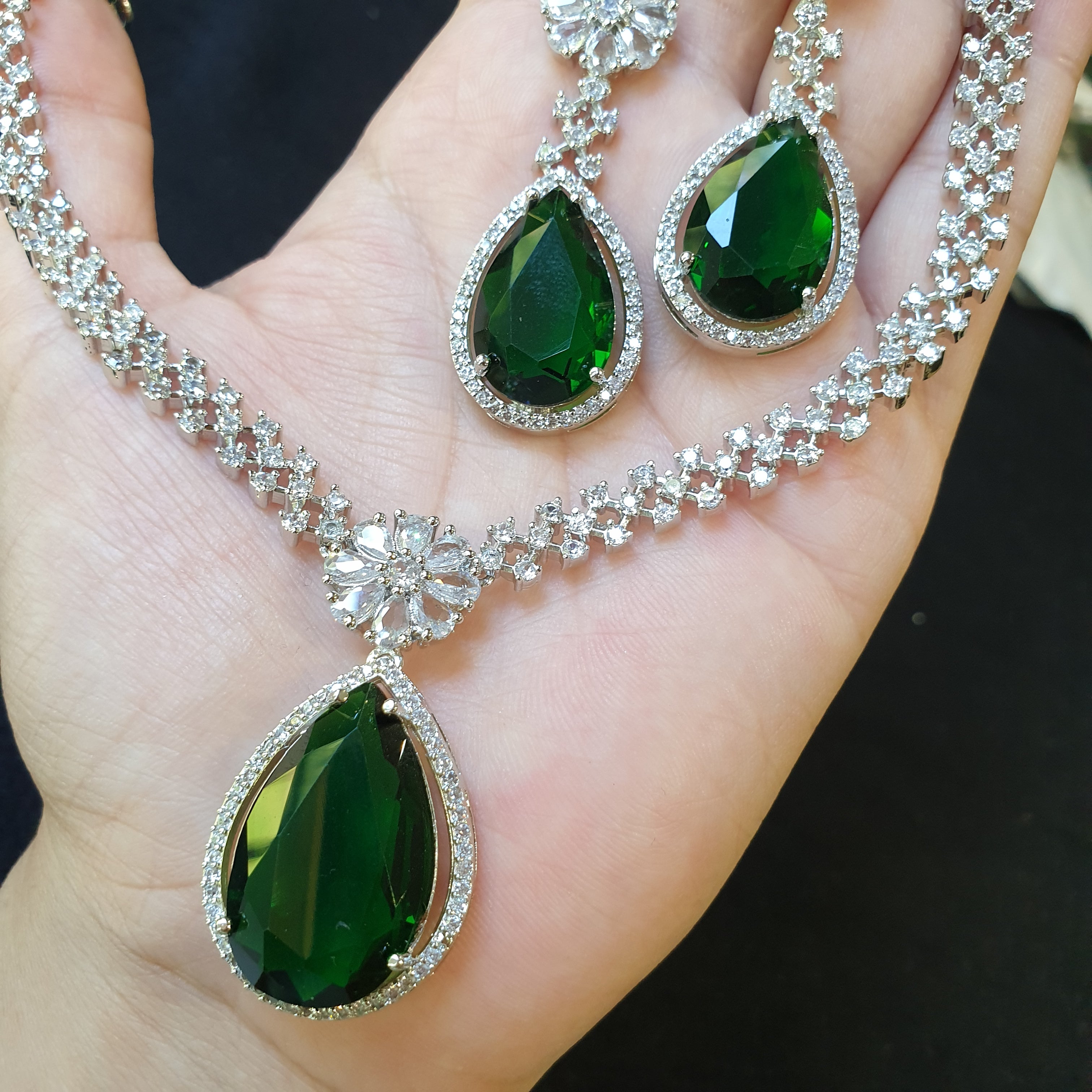 Emerald Green Necklace Set with Tikka
