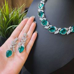 Oasis - Emerald Doublet Necklace Set