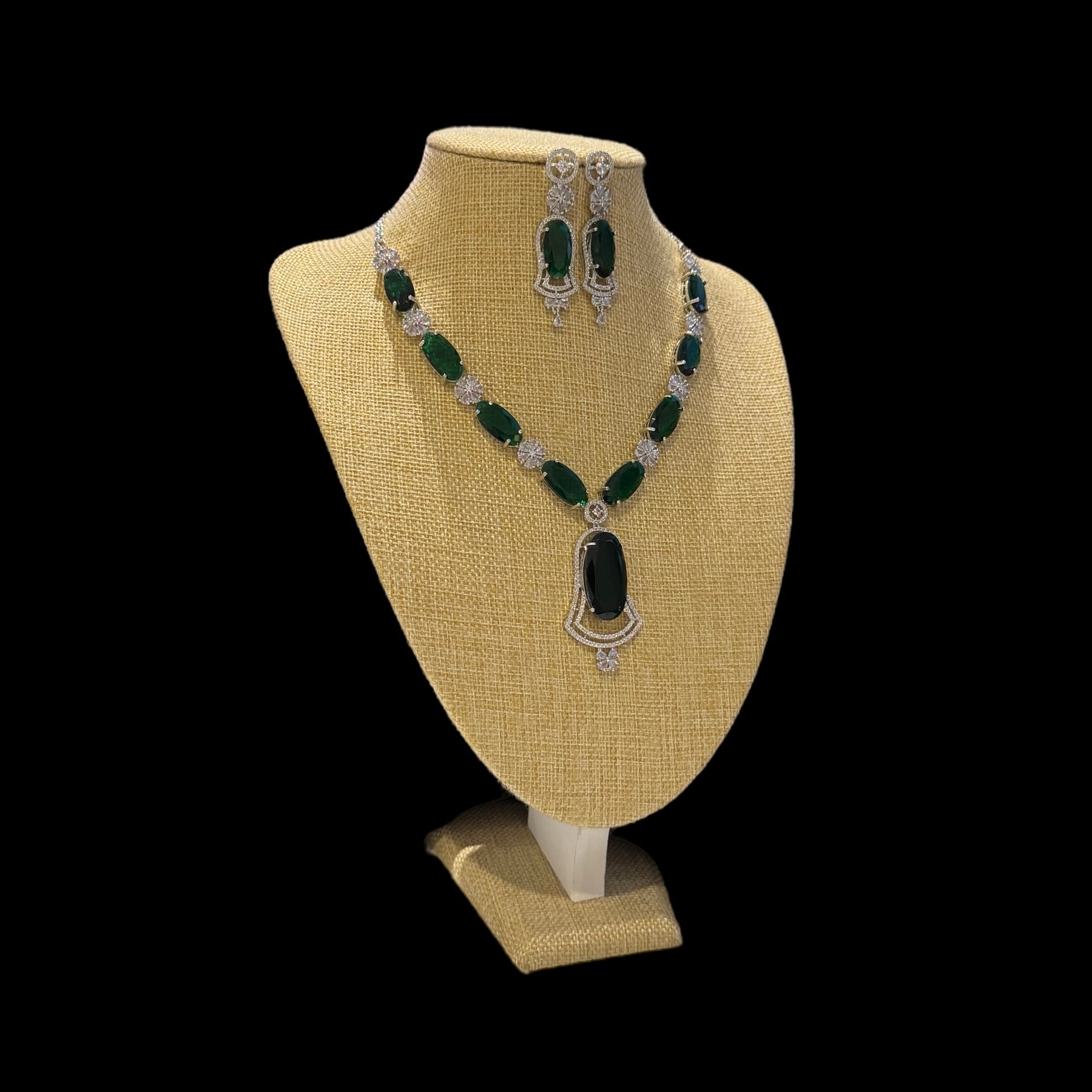 Emerald Green Necklace Set