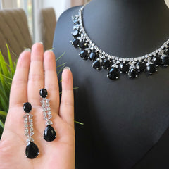 Rimi - Black Onyx Necklace set with Earrings