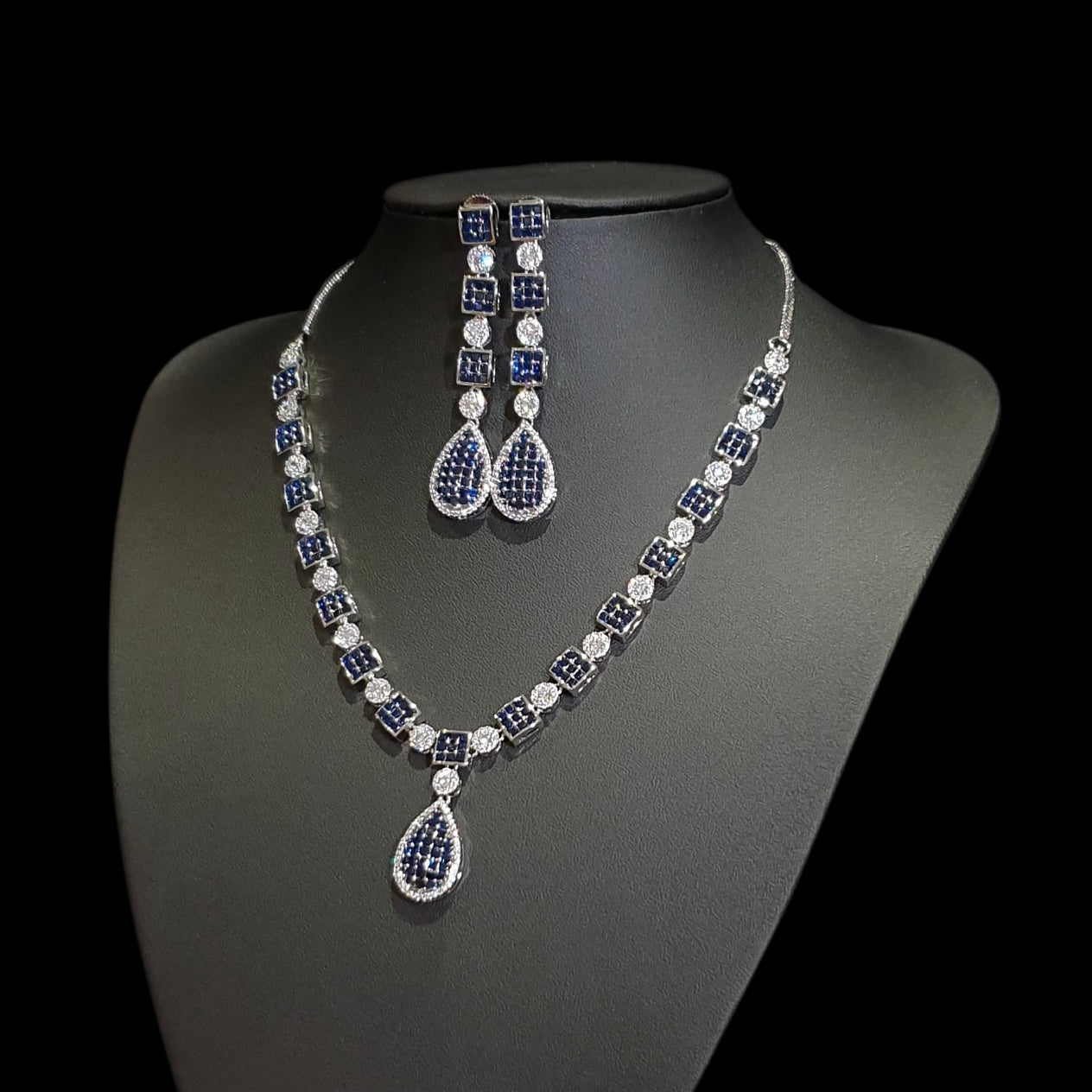 Blue Sapphire Necklace Set with Cubic Zirconia – White Gold Plated