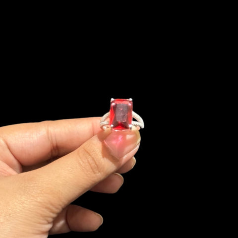 925 Silver Womens Ring With Lab Made Red Garnet (Size: M)