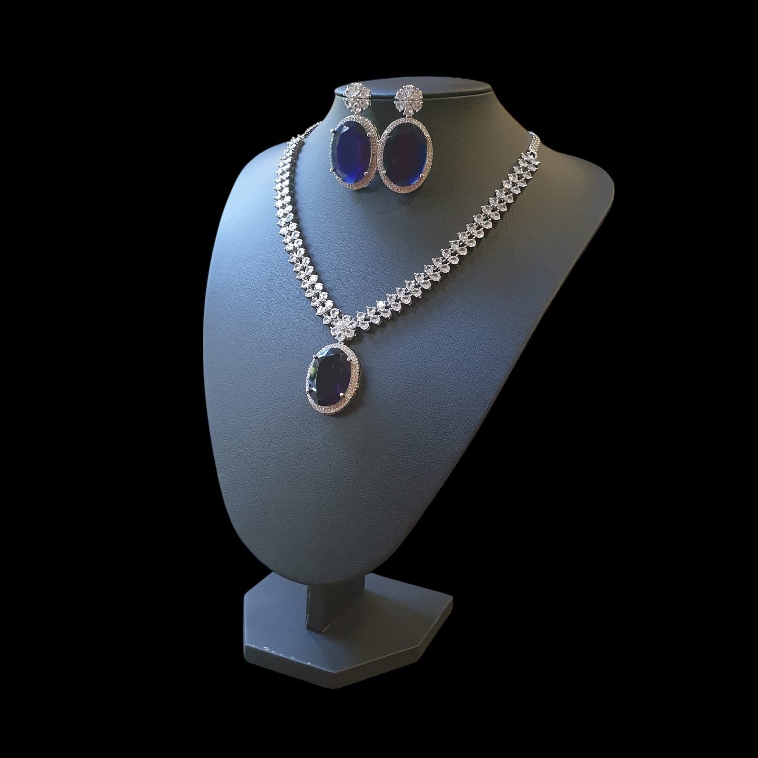 Blue Sapphire Necklace Set