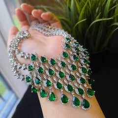 Lina - Emerald White Gold Necklace Set