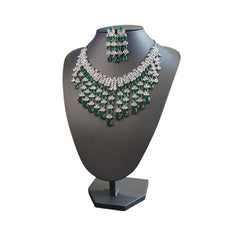 Stunning Emerald Green Bridal Set