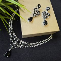Iriana - Floral Black Stones Silver Necklace Set With Earrings