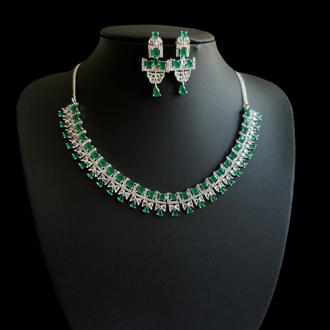 Emerald Green Necklace Set