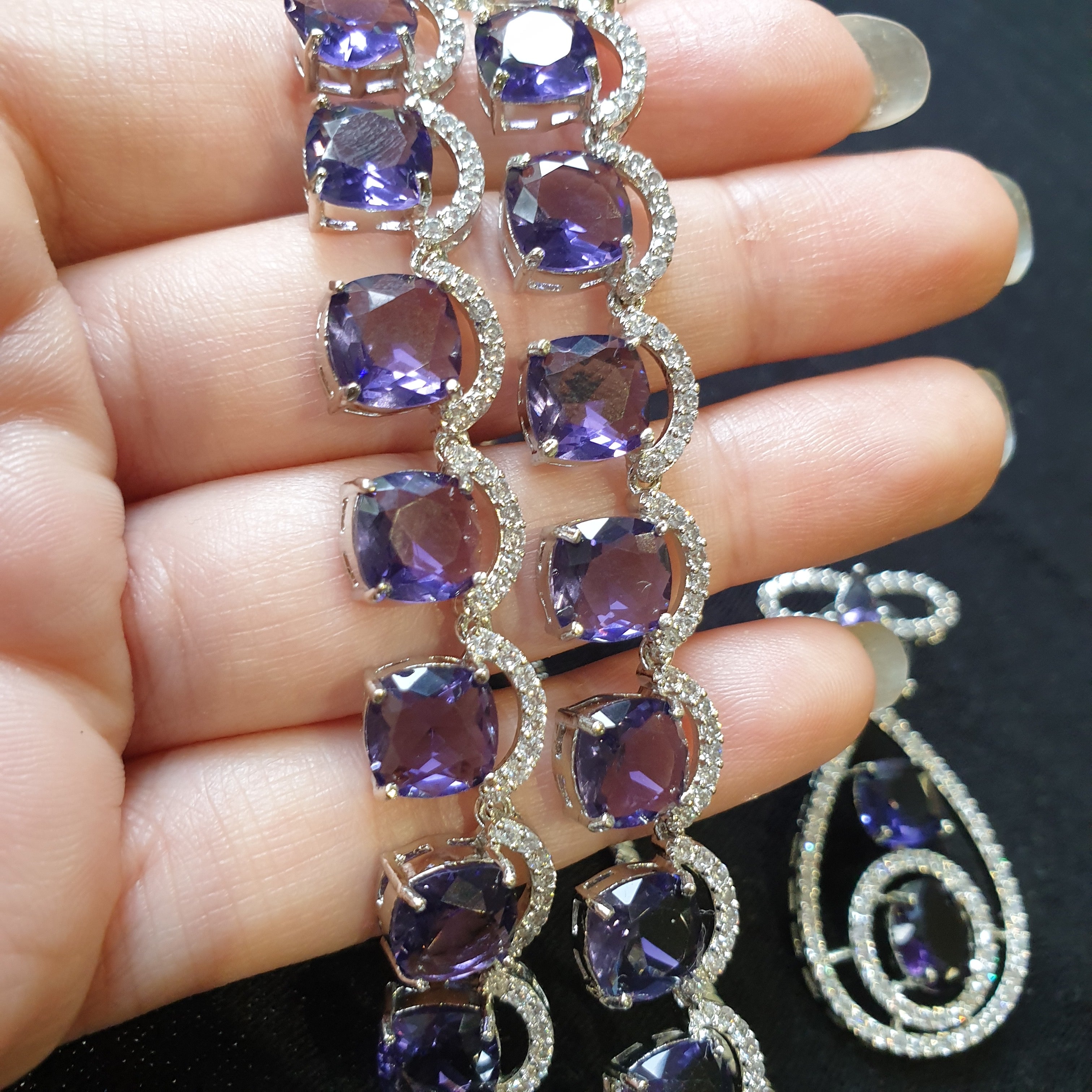 Stunning Purple Amethysts Necklace Set
