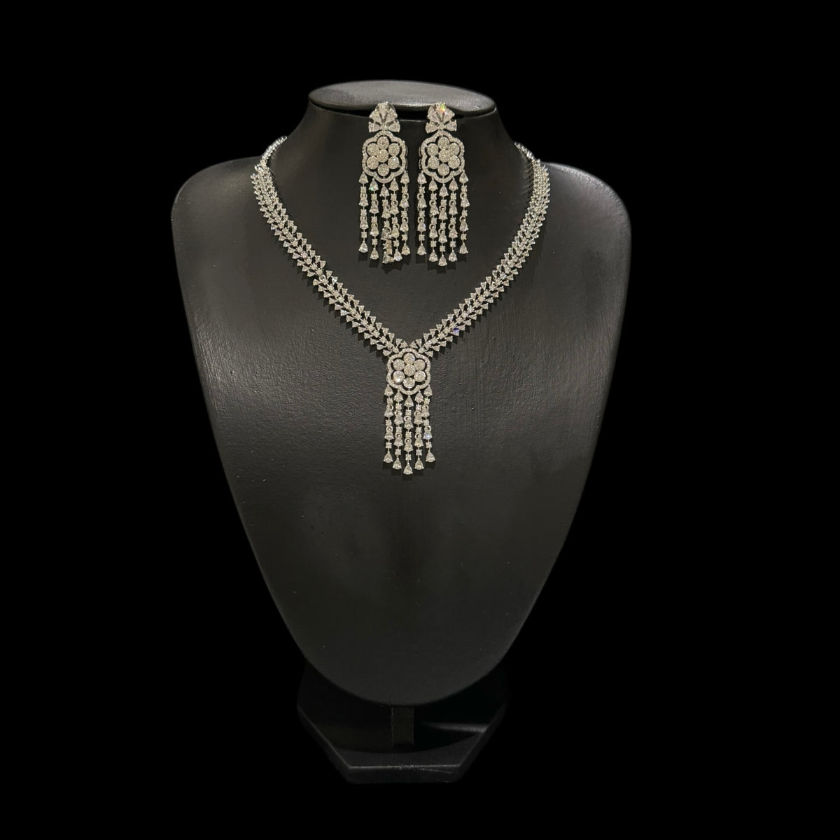 White Cubic Zirconia Necklace Set