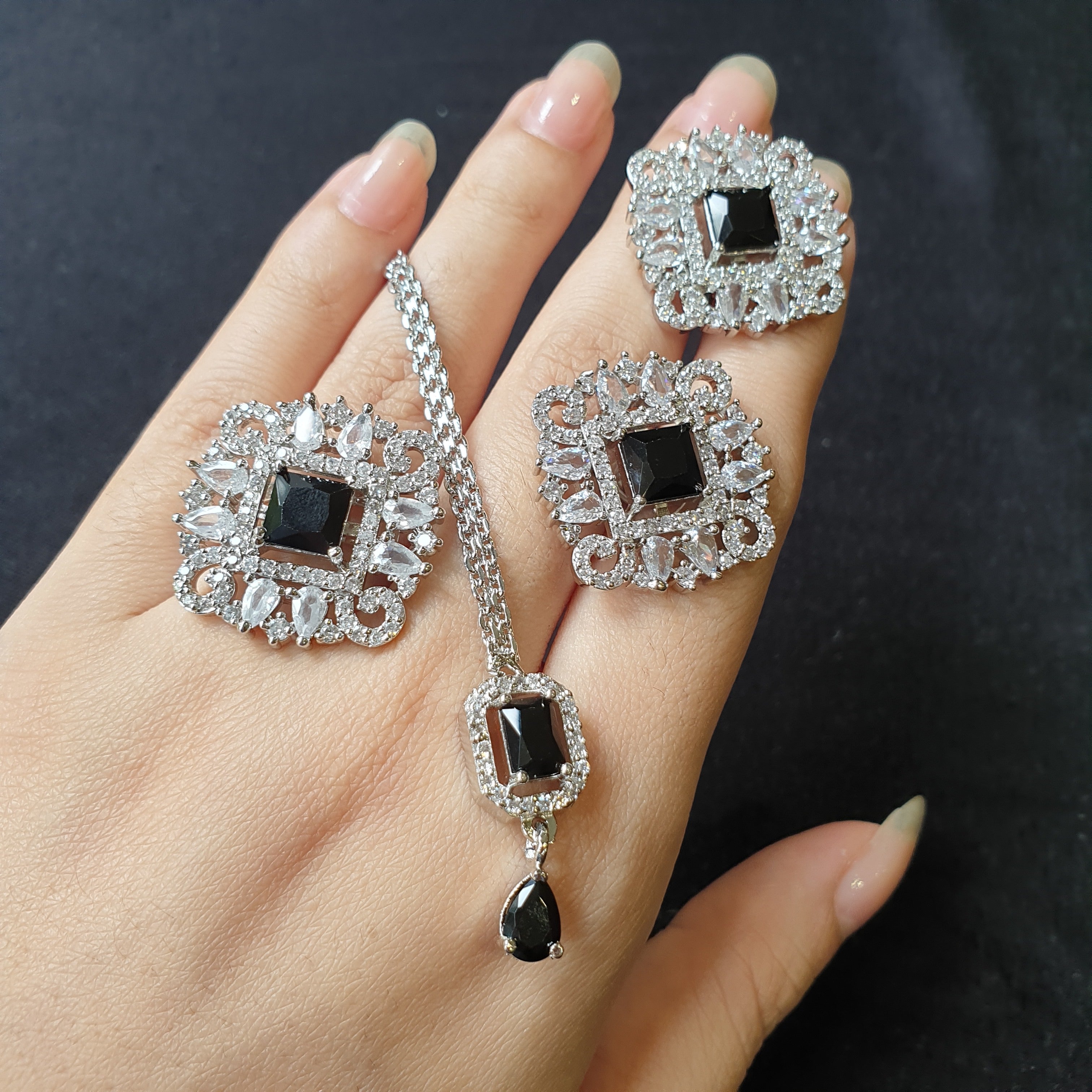 Black Quartz Necklace Set
