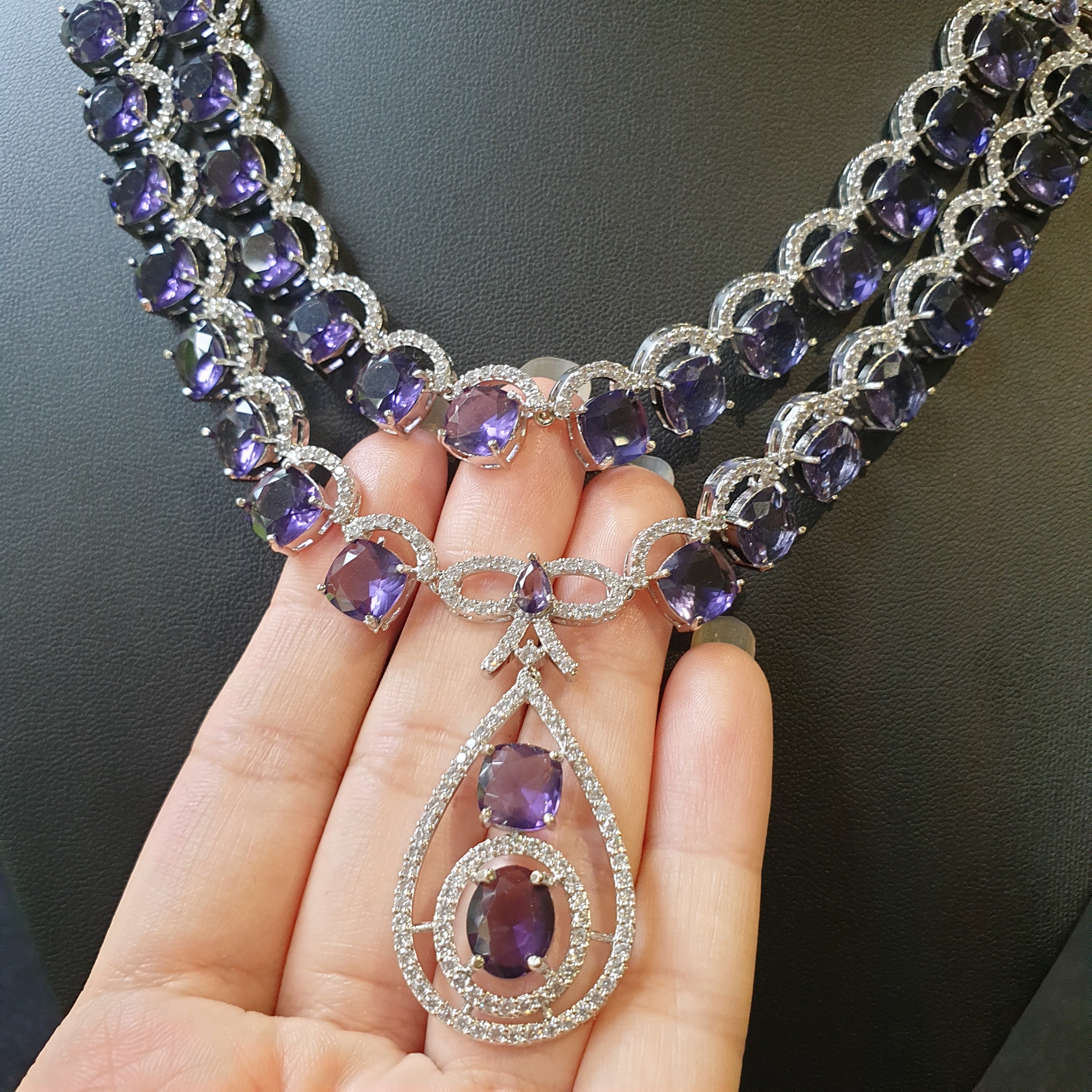 Stunning Purple Amethysts Necklace Set