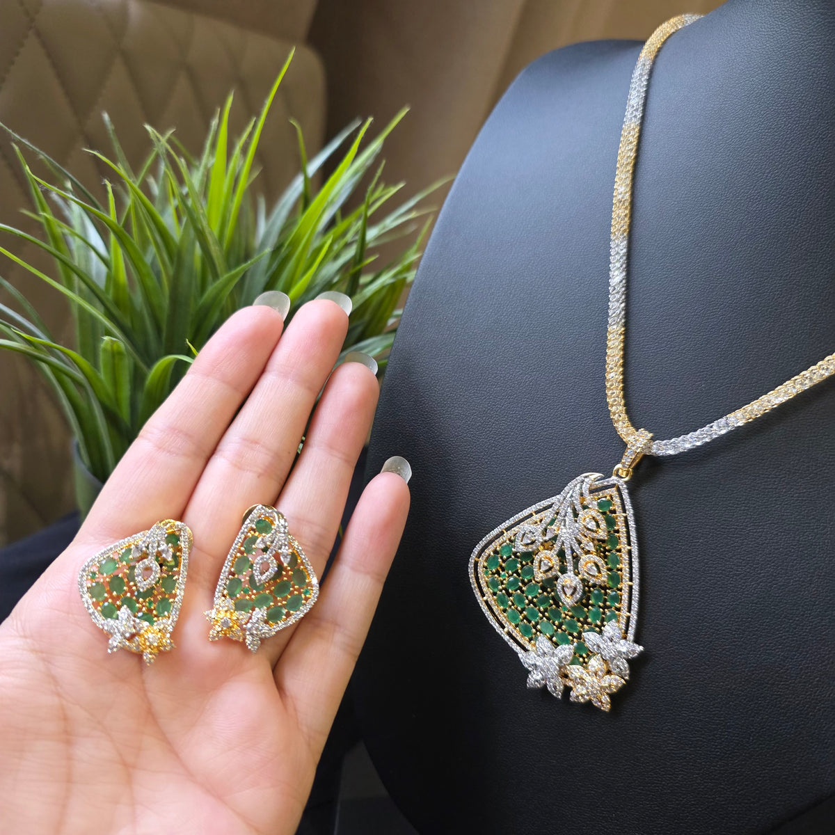 Mila - Gold Emerald Pendant Set with Earrings