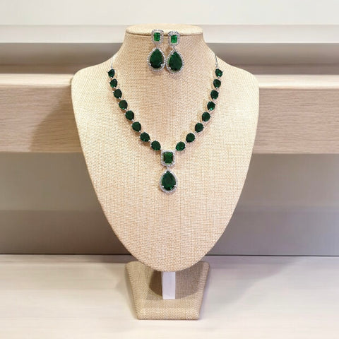 Emerald Green Necklace Set