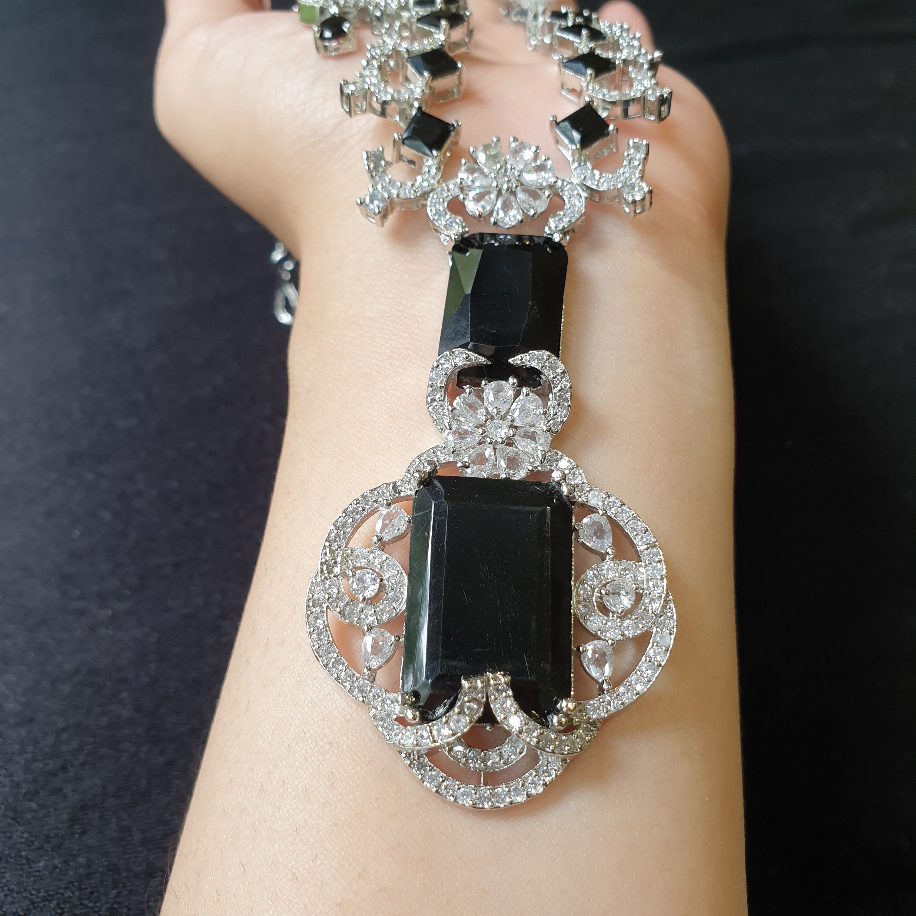 Black Quartz Necklace Set