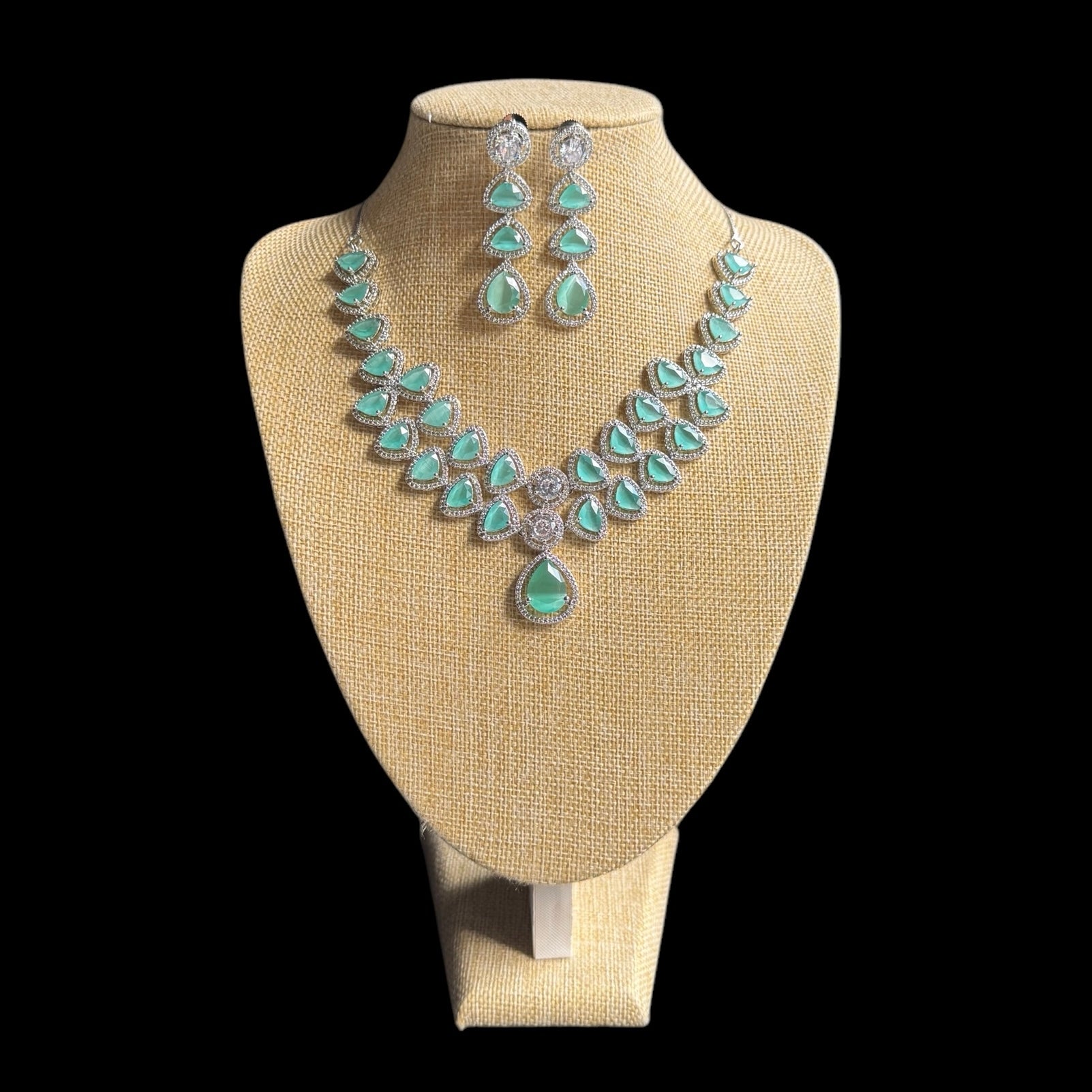 Mint Quartz Necklace Set